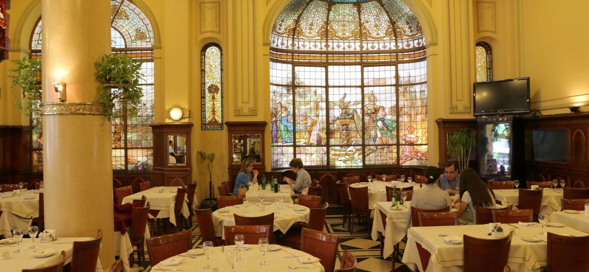 Las Violetas Cafeteria