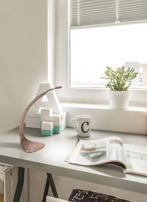 Lampara de Mesa - Kohen Iluminacion