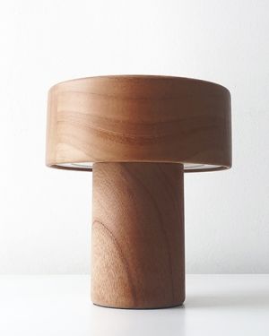 Lampara de Mesa – Kohen Iluminacion