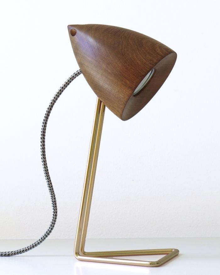Lampara de Mesa – Kohen Iluminacion