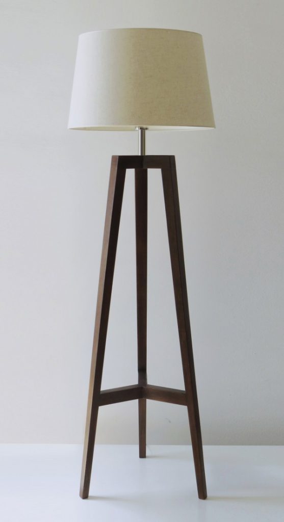 Lampara de Pie - Kohen Iluminacion