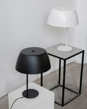 Lampara de Mesa – Kohen Iluminacion
