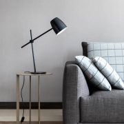 Lámpara de Mesa Frida Articulada · Kohen Iluminación