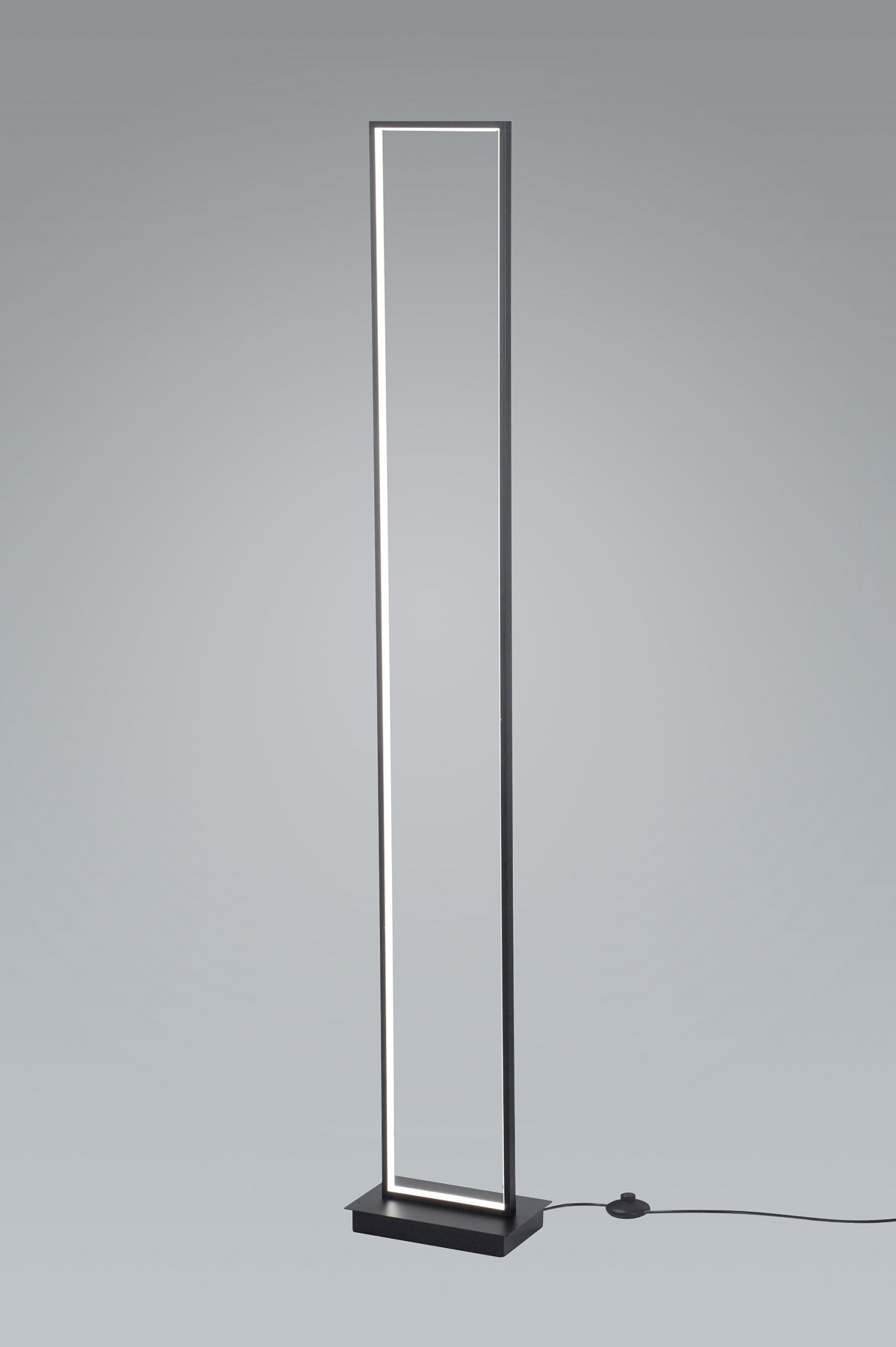 Lámpara de Pie LED 160cm · Kohen Iluminación