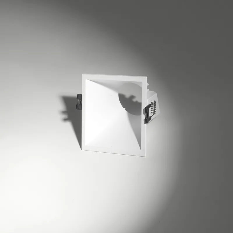 Embutido LED 50W 95 x 95 x 55 mm · Kohen Iluminación